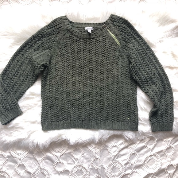 American Eagle Outfitters Other - American Eagle Green Cozy Sweater XL
